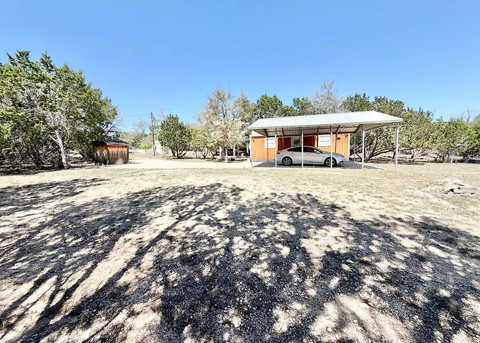Longhorn Casita- 3 Miles From Bandera